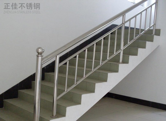 楼梯扶手乐竞平台乐竞平台首页_乐竞(中国)管规格