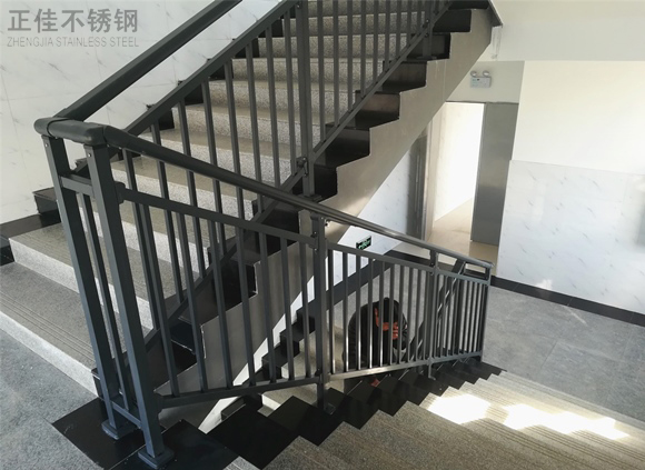 护栏乐竞平台乐竞平台首页_乐竞(中国)方管2